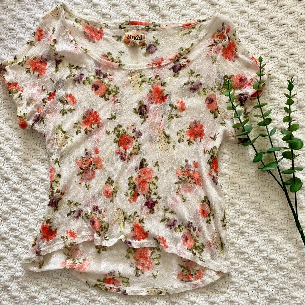 3 for $25! Mudd floral lace top